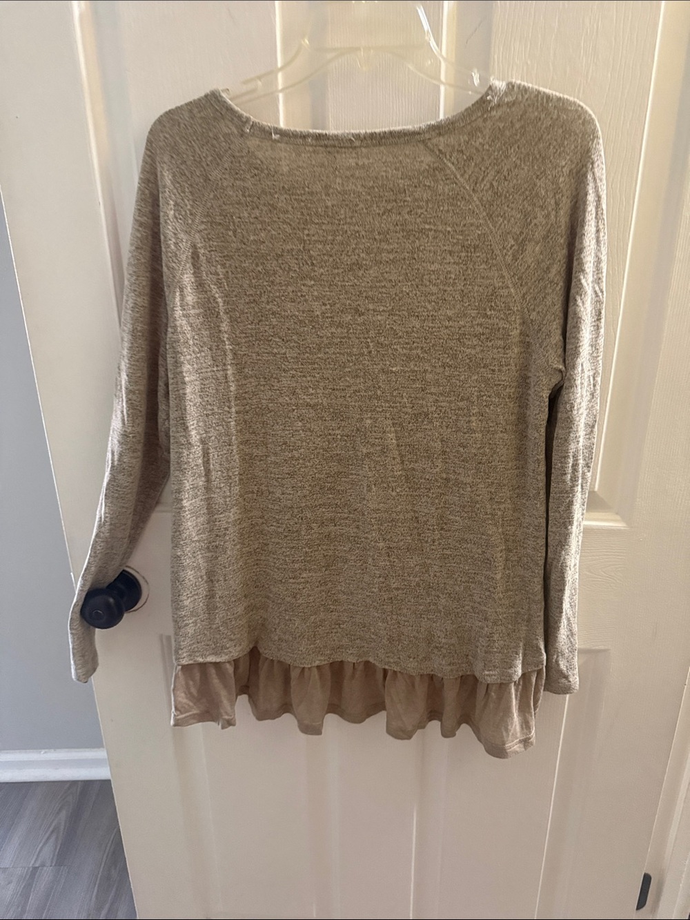 KORI Gray Knit Long-Sleeve Top with White Lace Front and Brown Layered Hem - Picture 3 of 3
